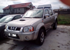 Dezmembrez Nissan Navara 2,5 tdi 2004 cod motor YD25 !!!