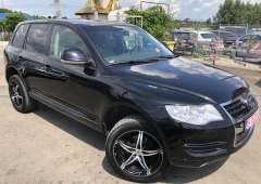 Dezmembrez VW Touareg 3,0 tdi 2009 BKS