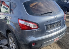 Dezmembrez Nissan Qashqai 1.6i 2010 cod motor:HR16