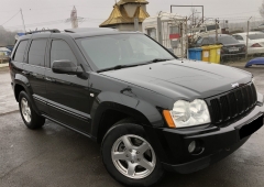 Dezmembrez Jeep Grand Cherokee 3,0 crd 2007