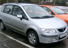 Dezmembrez Mazda Premacy 2,0 diesel 2001