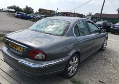 Jaguar X-Type