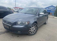 Dezmembrez Volvo V50 / S40 1,6 diesel 2007