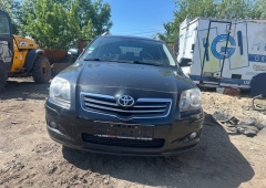 Dezmembrez Toyota Avensis T25 2.2 D-CAT 177 cp 2007