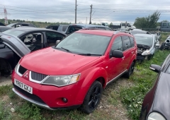 Dezmembrez Mitsubishi Outlander 2.0 di-d BSY