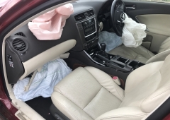 Lexus IS220