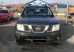 Dezmembrez Nissan Navara 2,5 dci 2007 d40