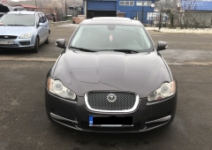 Dezmembrez Jaguar XF 2,7 diesel 2009