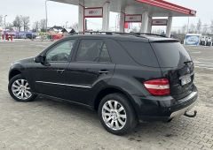 Mercedes-Benz ML 320