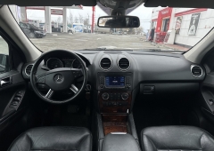 Mercedes-Benz ML 320
